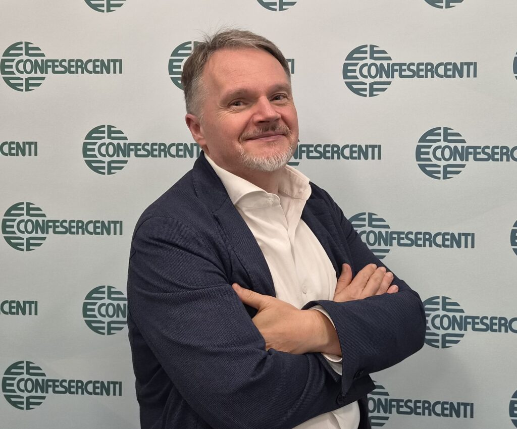 Pubblicità: Claudio Varetto confermato alla guida di Federpubblicità Confesercenti